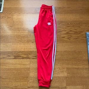 Red adidas pant
